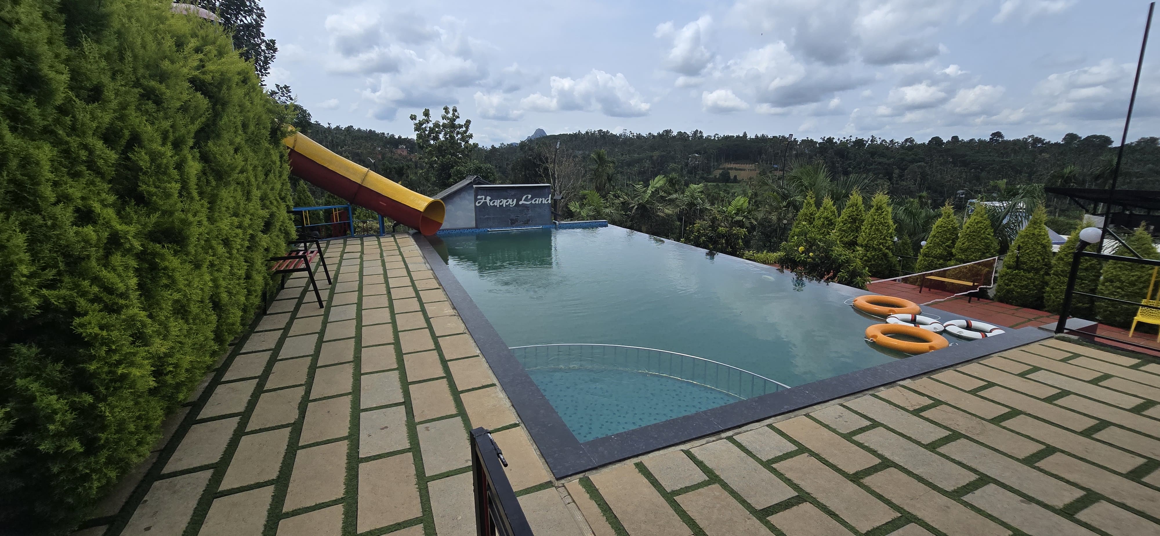 Pool Villa Walkthrough
