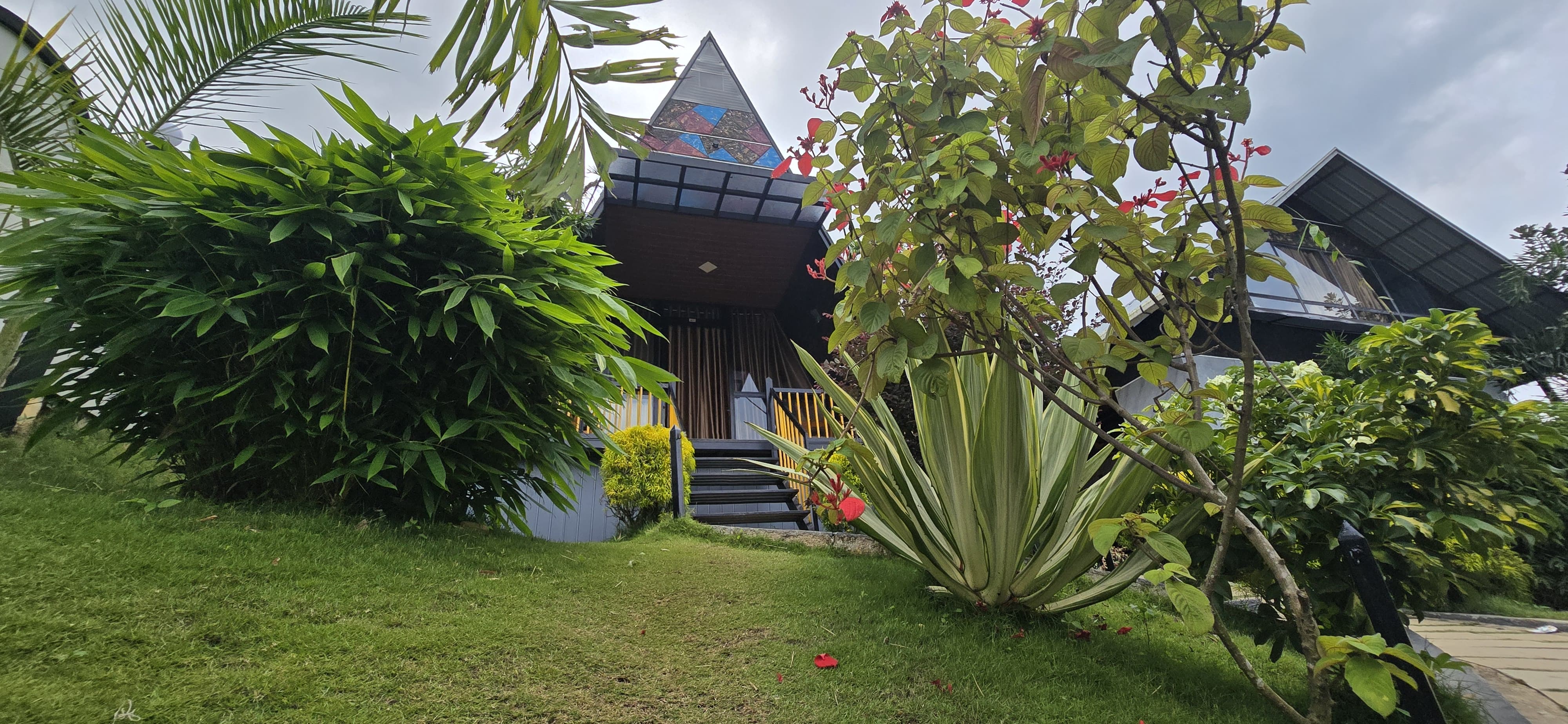Happyland Resort Wayanad